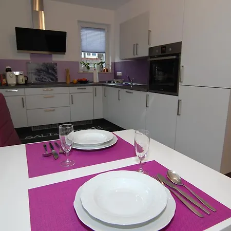 Ferienwohnung Anton Daire *
