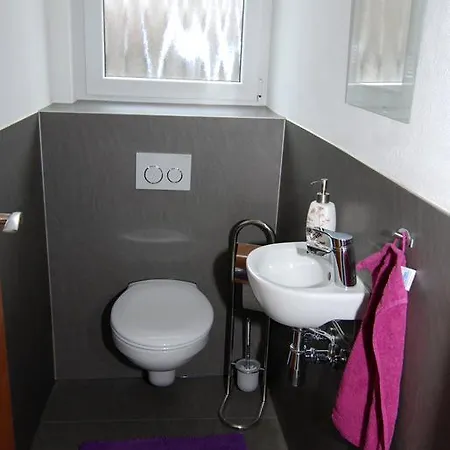 Ferienwohnung Anton Daire Heuchlingen