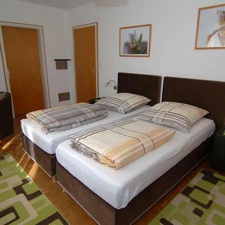 Ferienwohnung Anton Daire
